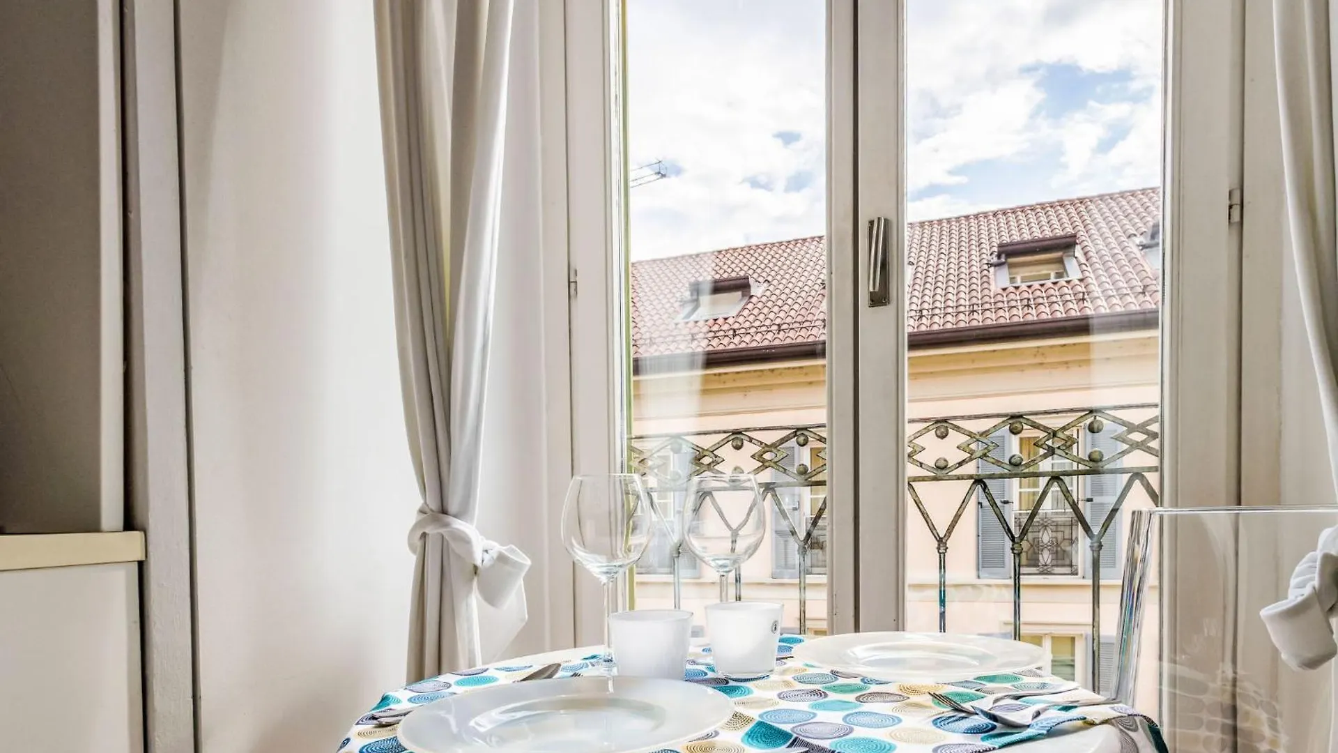 Studio Sant' Andrea Fashion Suite By Interhome Milan