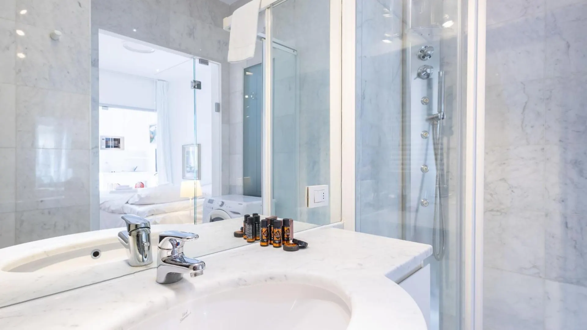 Studio Sant' Andrea Fashion Suite By Interhome Milan 0*,  Italy