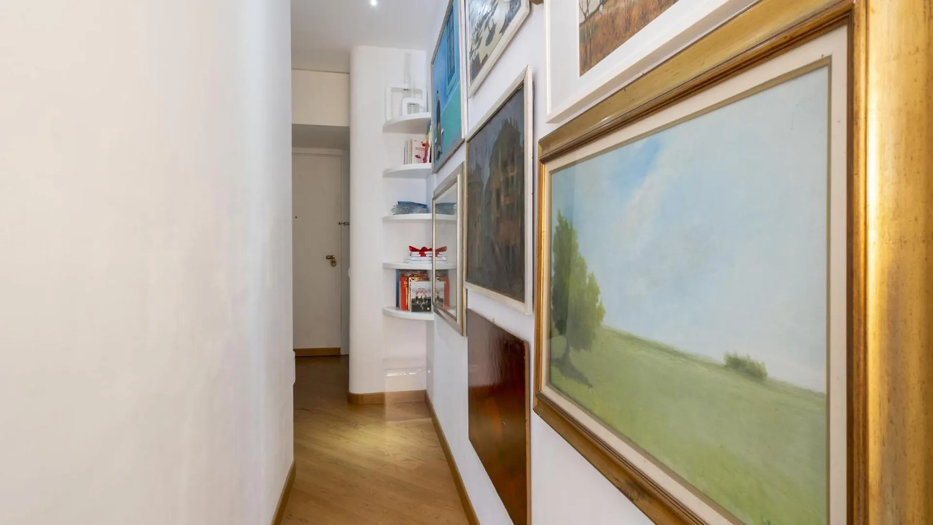 Apartment Studio Sant' Andrea Fashion Suite By Interhome Milan